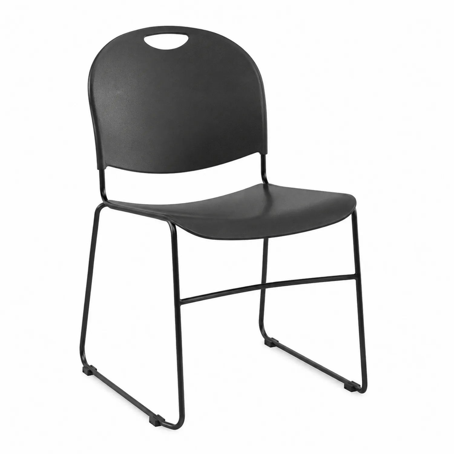 Silla de plástico negro con marco de metal